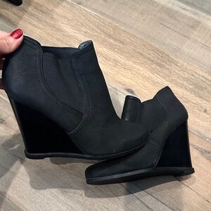 Audrey Brooke Black Wedge Booties